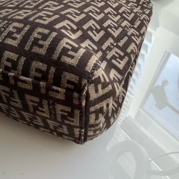 Vintage Fendi Printed Handbag - Picture 7 of 11